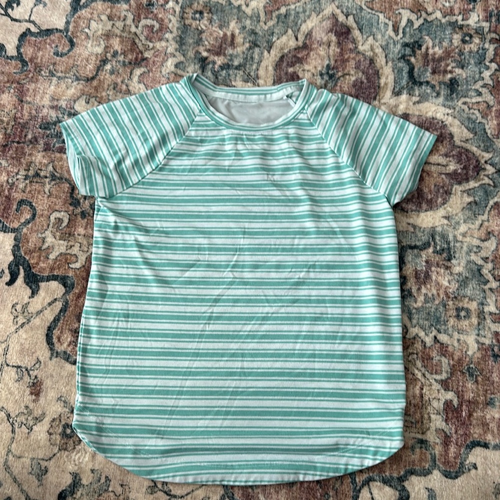 Athleta girl Come Back Tee Large /12